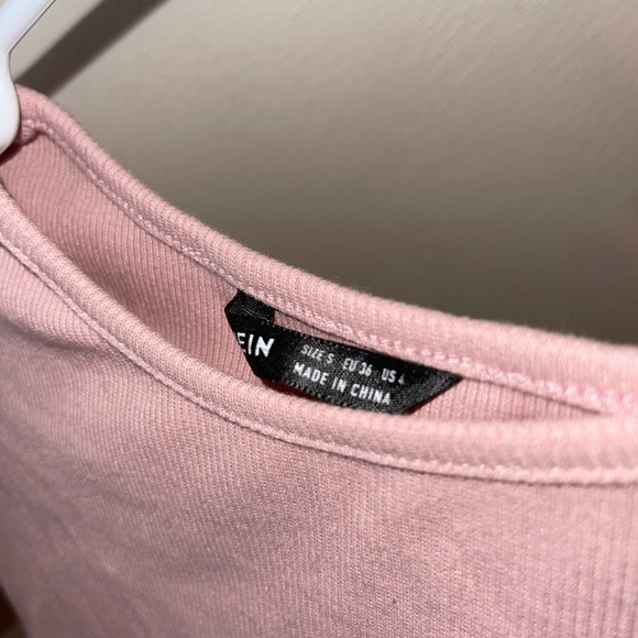 SHEIN Crop Top - Picture 3 of 3